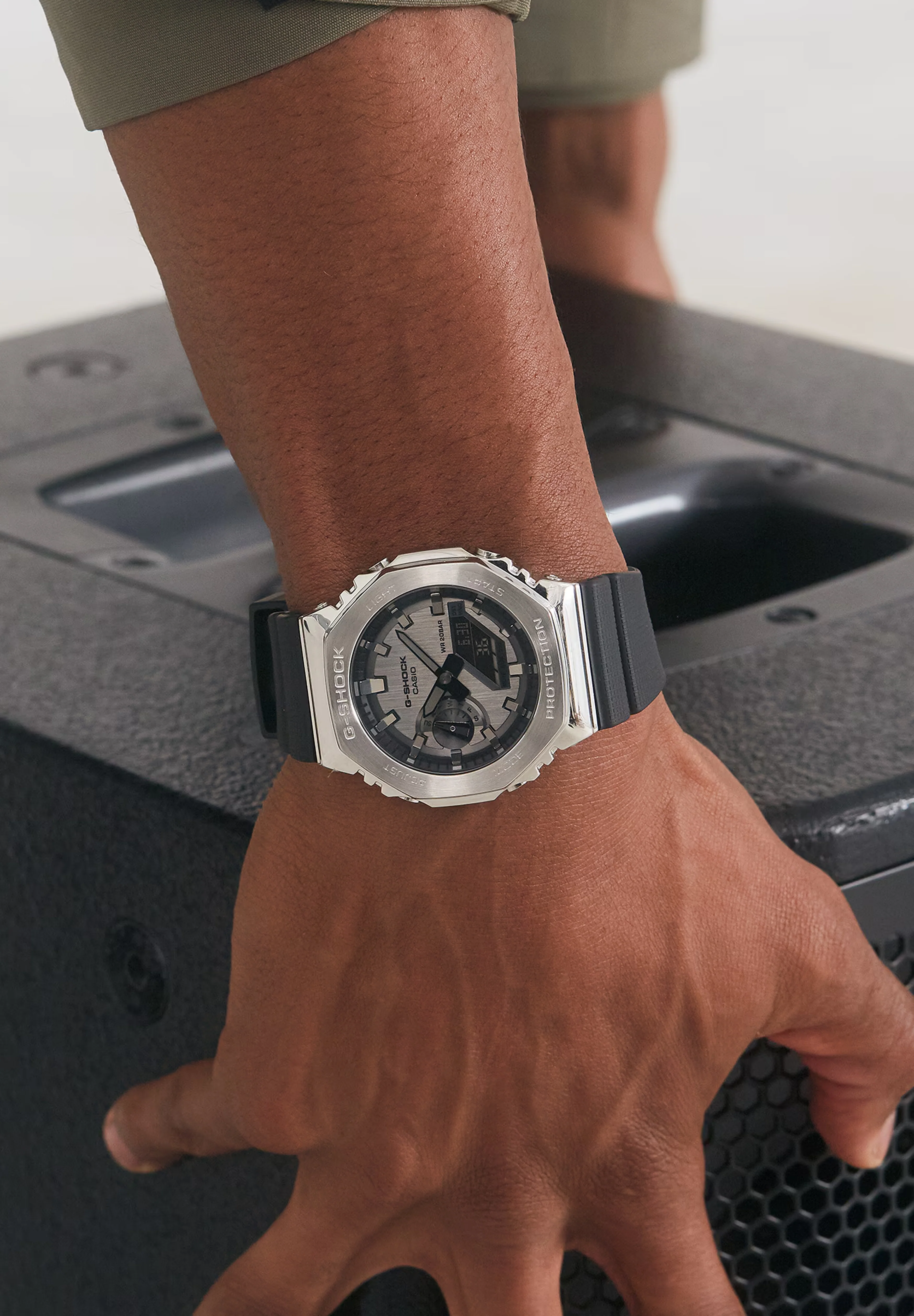 G-SHOCK CASIO | RELOJ GM-2100 METAL COVERED - Image 2