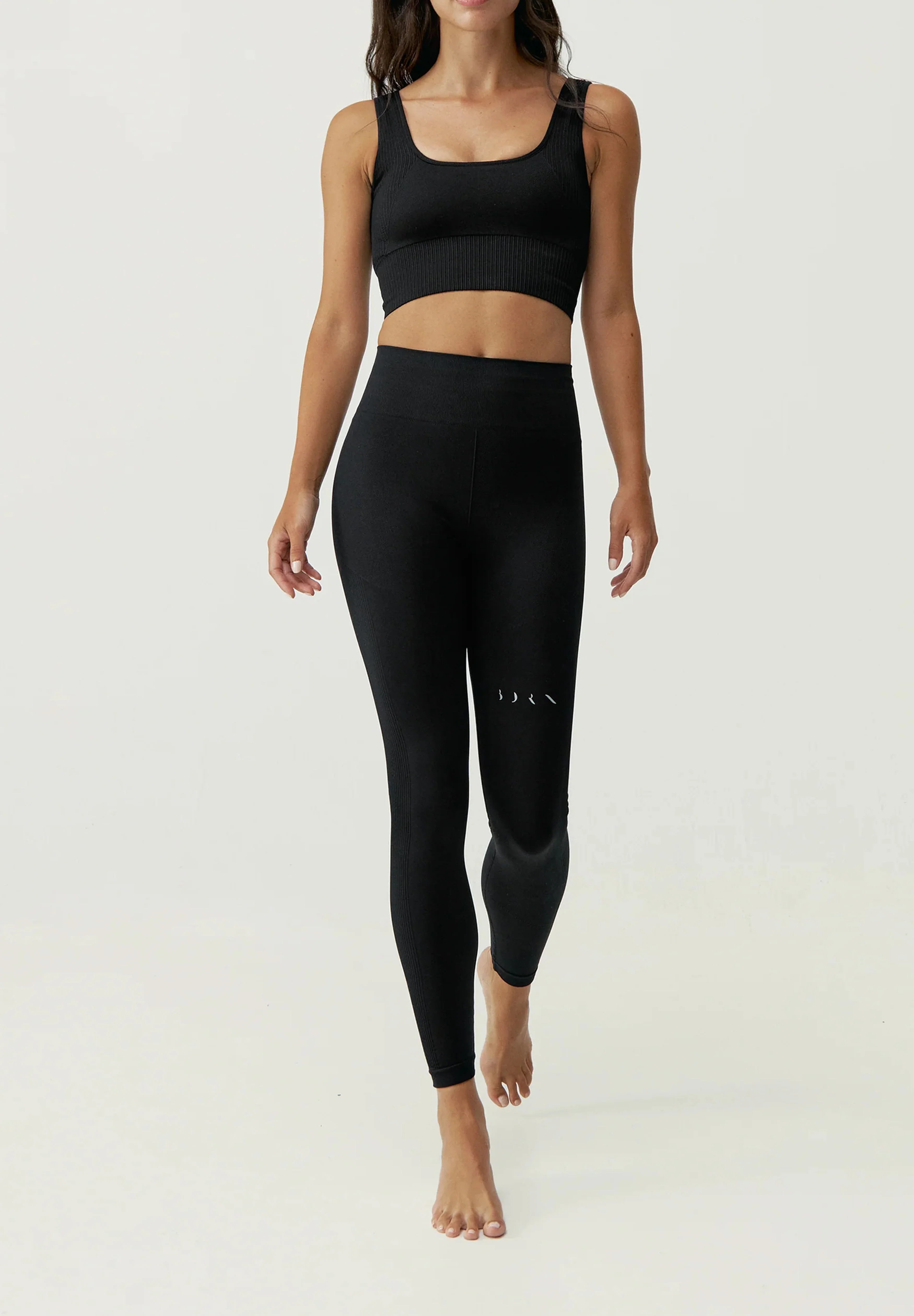 BORN LIVING YOGA | TOP YAMI - Image 5