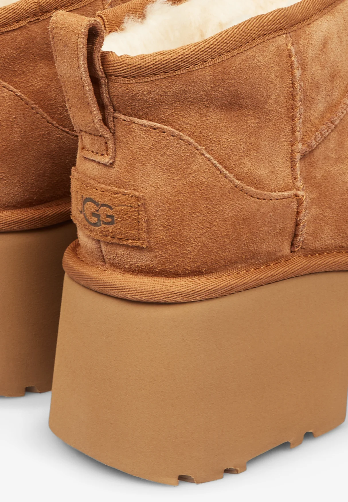 UGG | W CLASSIC ULTRA MINI NEW HEIGHTS - Image 5