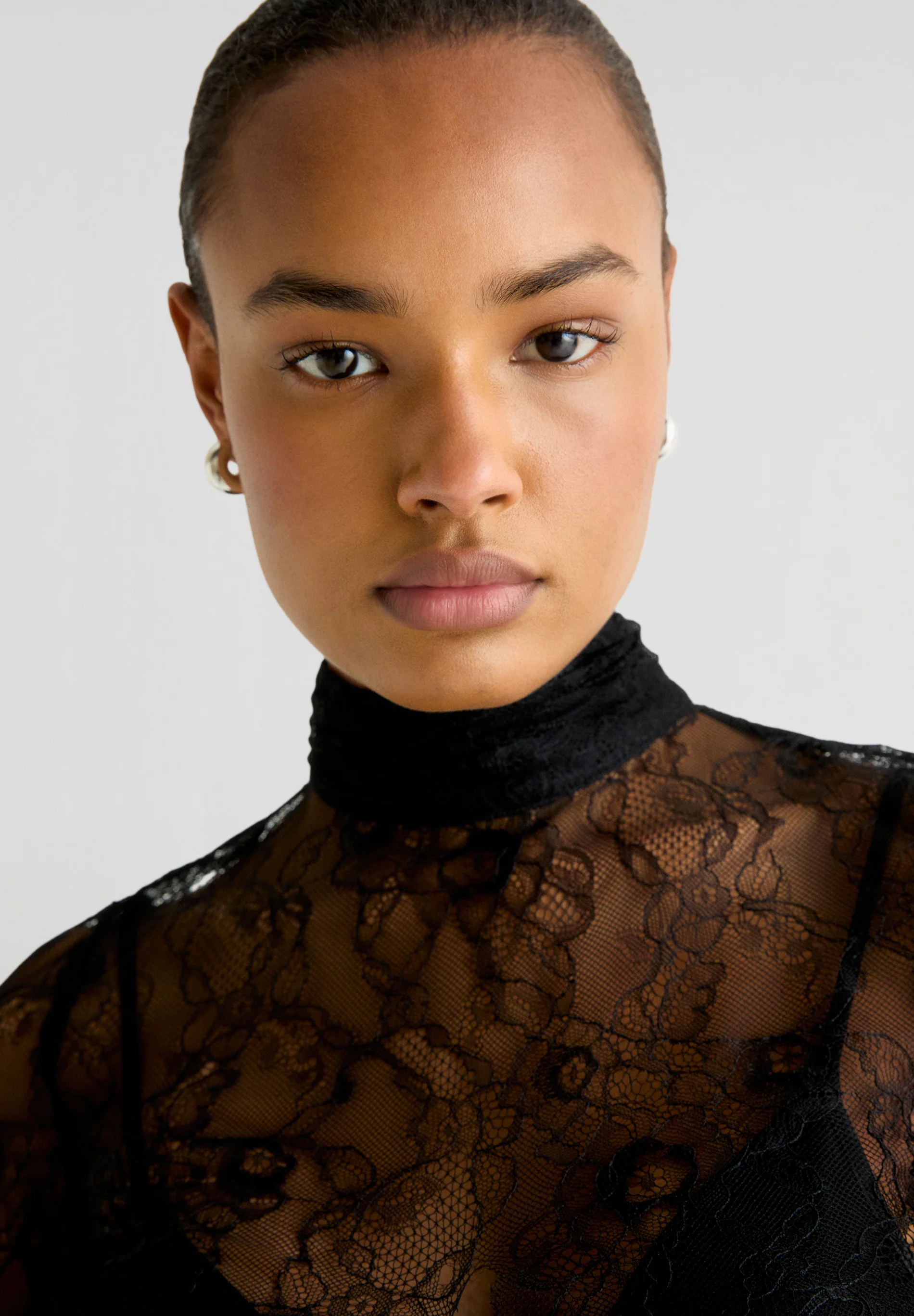 VESTIDO MIDI ENCAJE - Image 4