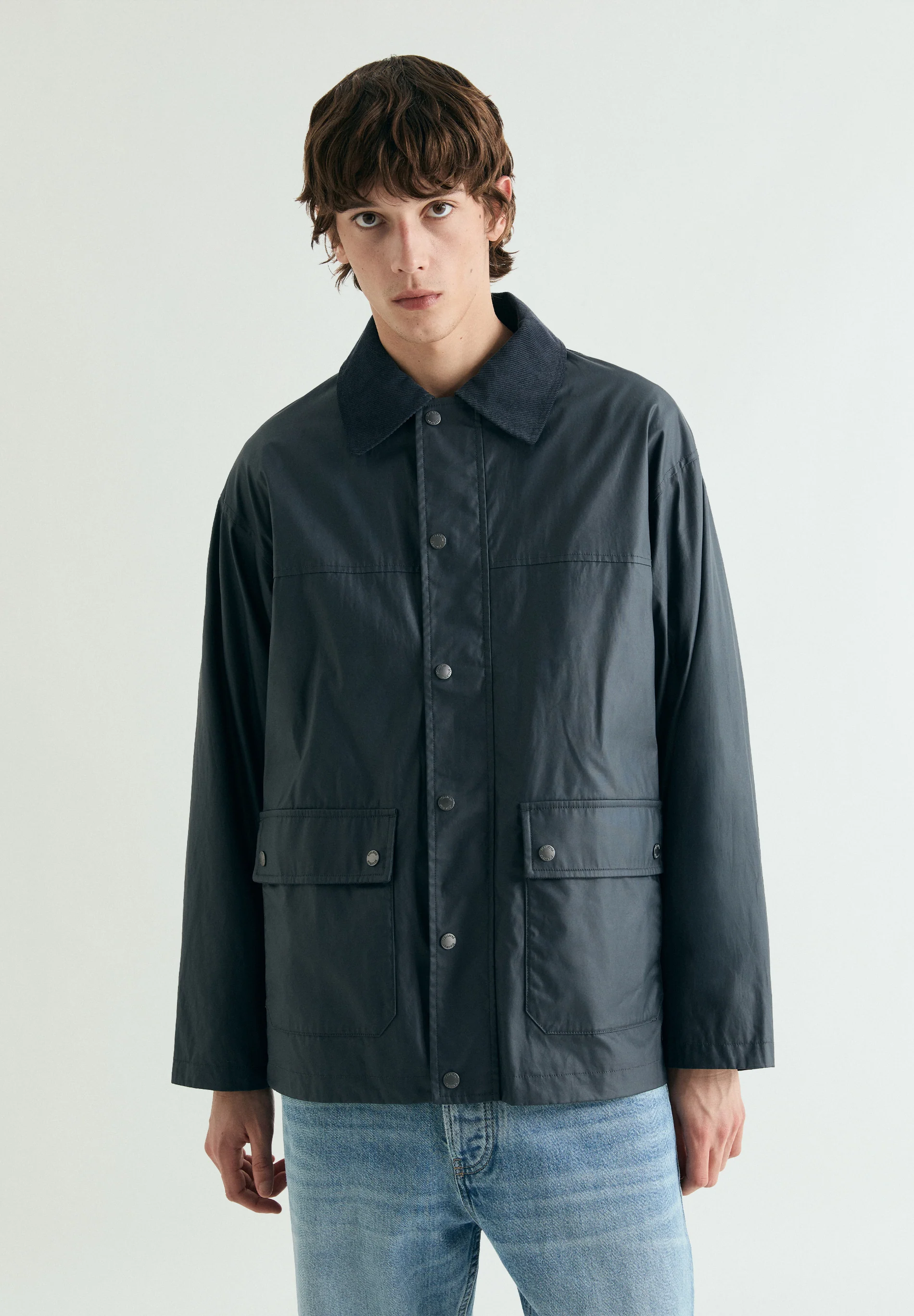 CHAQUETA ENCERADA CON SNAPS - Image 4