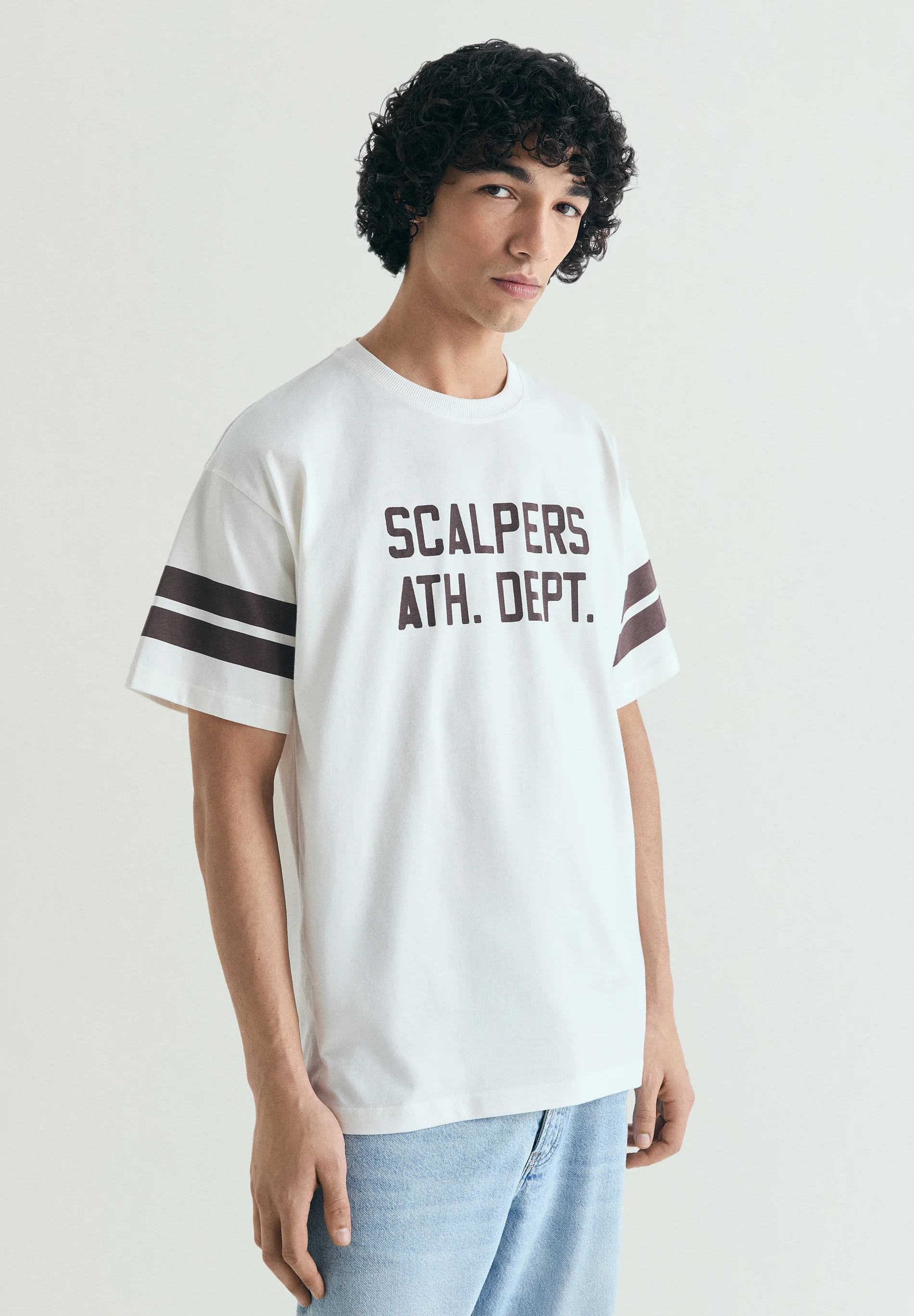 CAMISETA ESTAMPADA BOXY FIT - Image 2