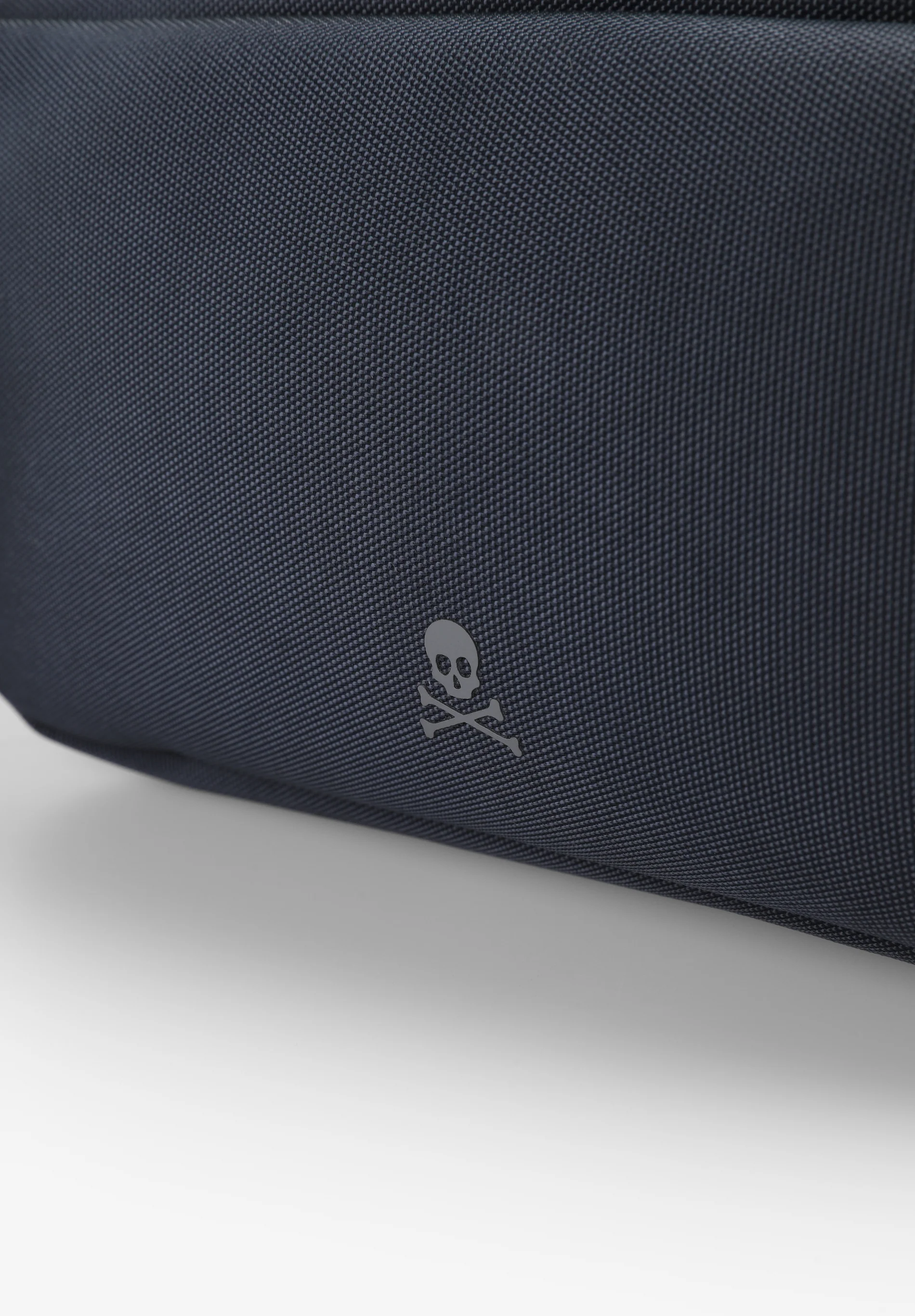 NECESER CALAVERA FRONTAL | PERSONALIZABLE - Image 3