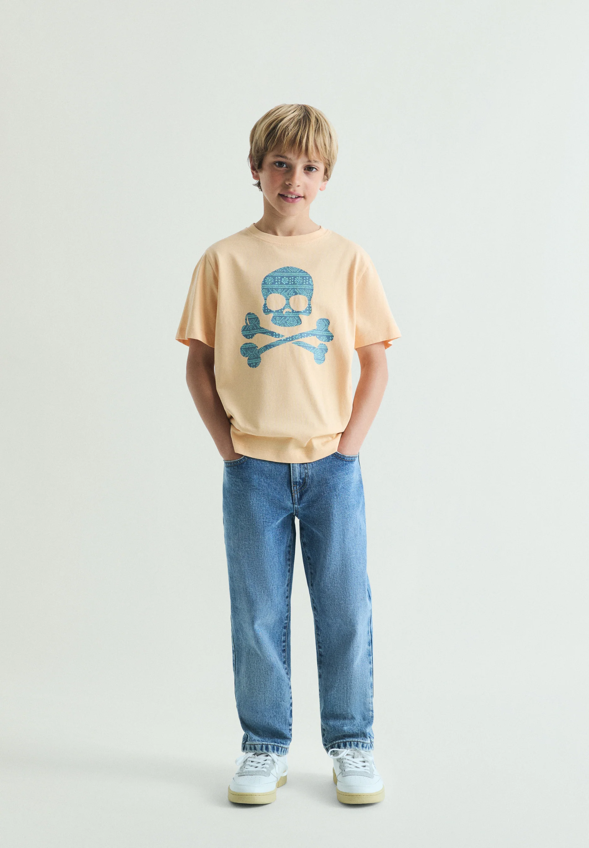 CAMISETA CALAVERA ESTAMPADA - Image 3
