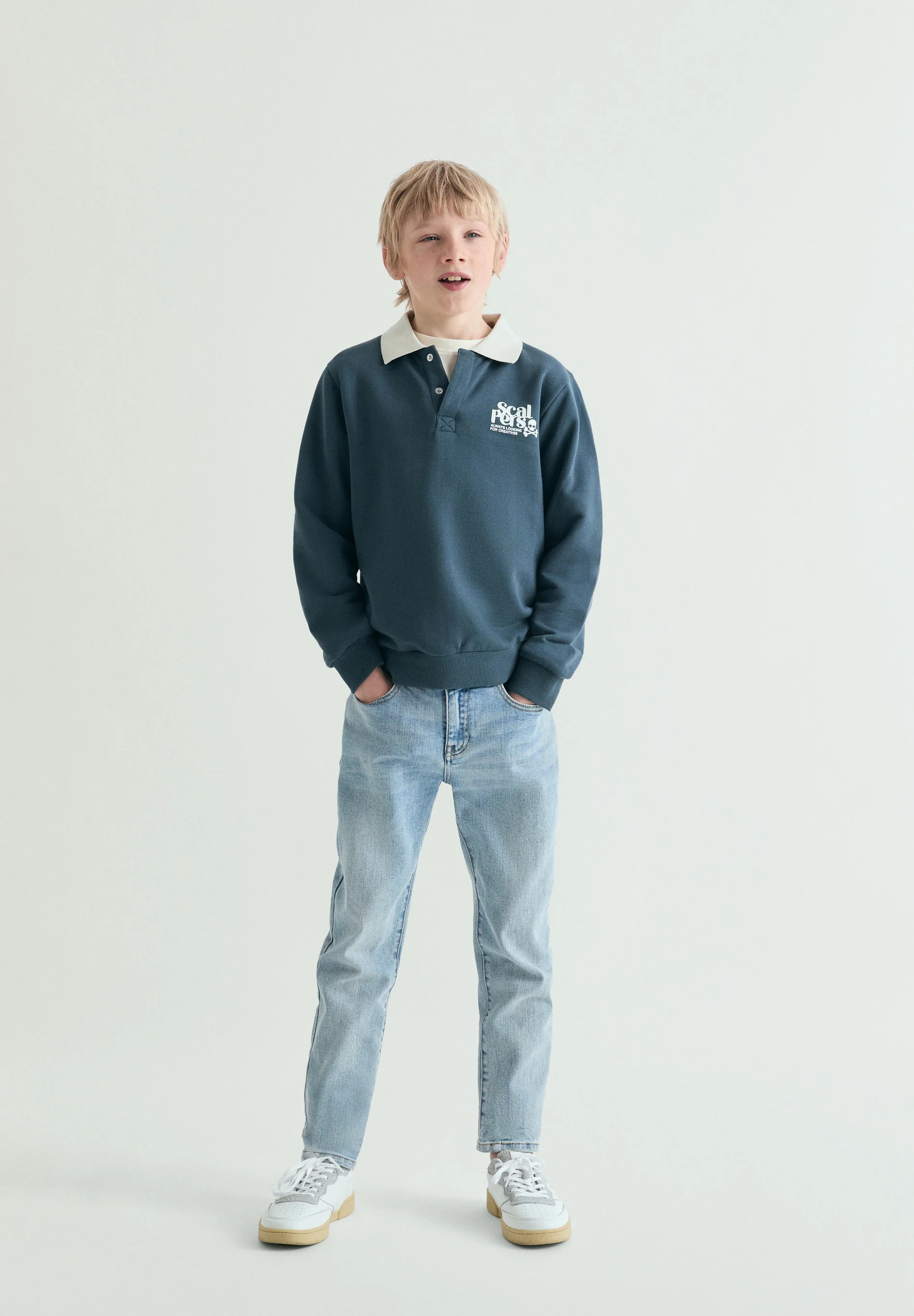 SUDADERA ESTILO POLO - Image 4