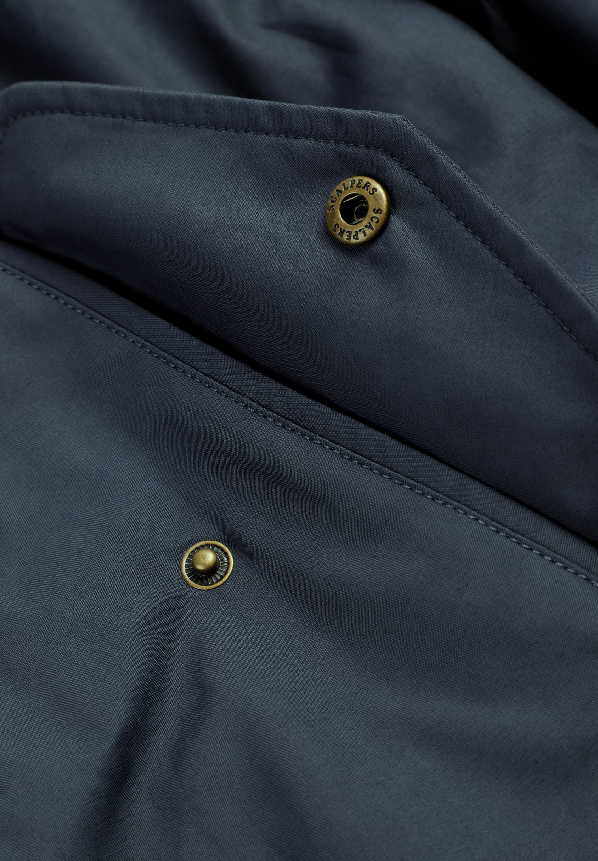 CHAQUETA BOMBER CUELLO ALTO - Image 3