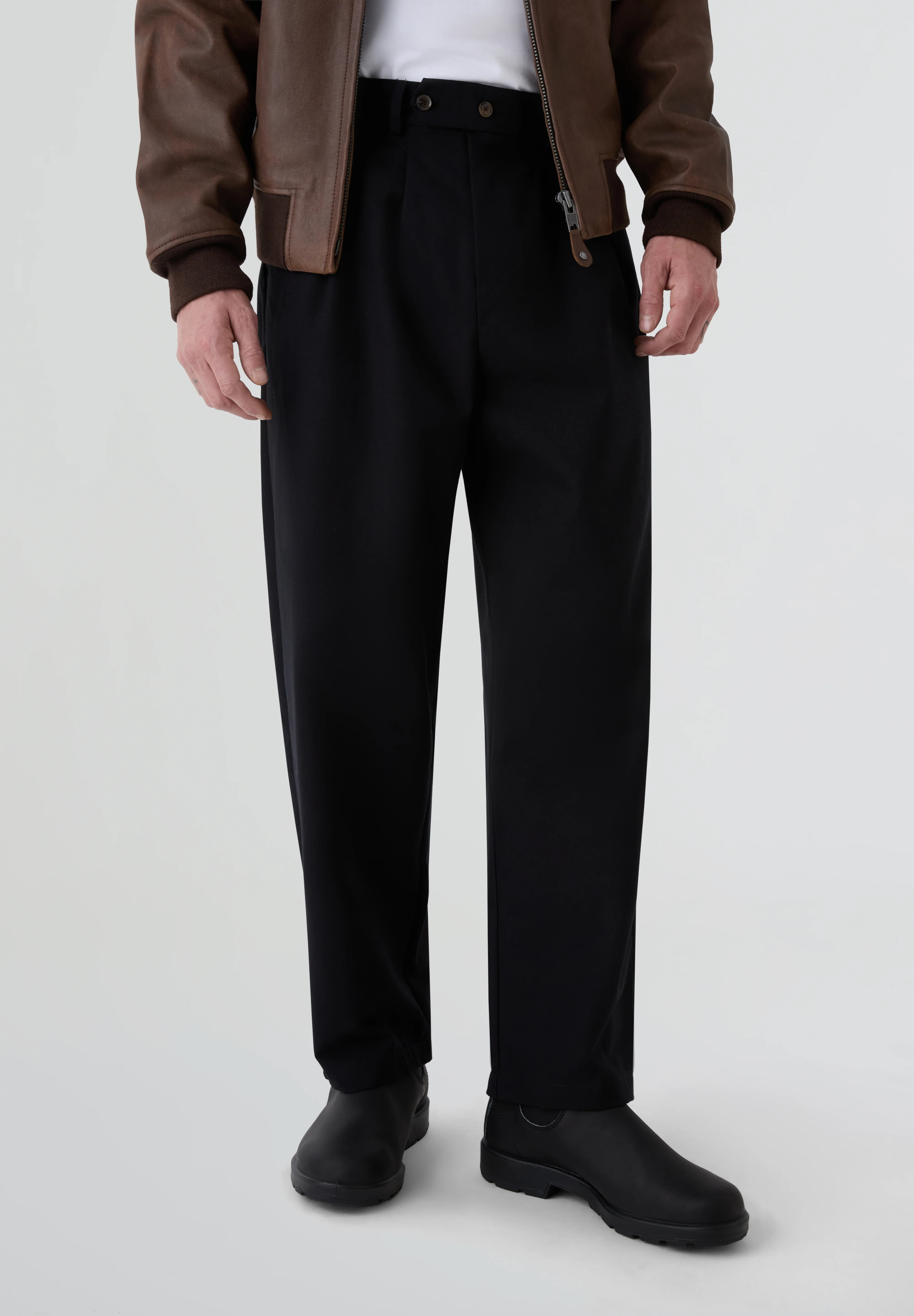 NWHR | PANTALÓN CHINO - Image 2
