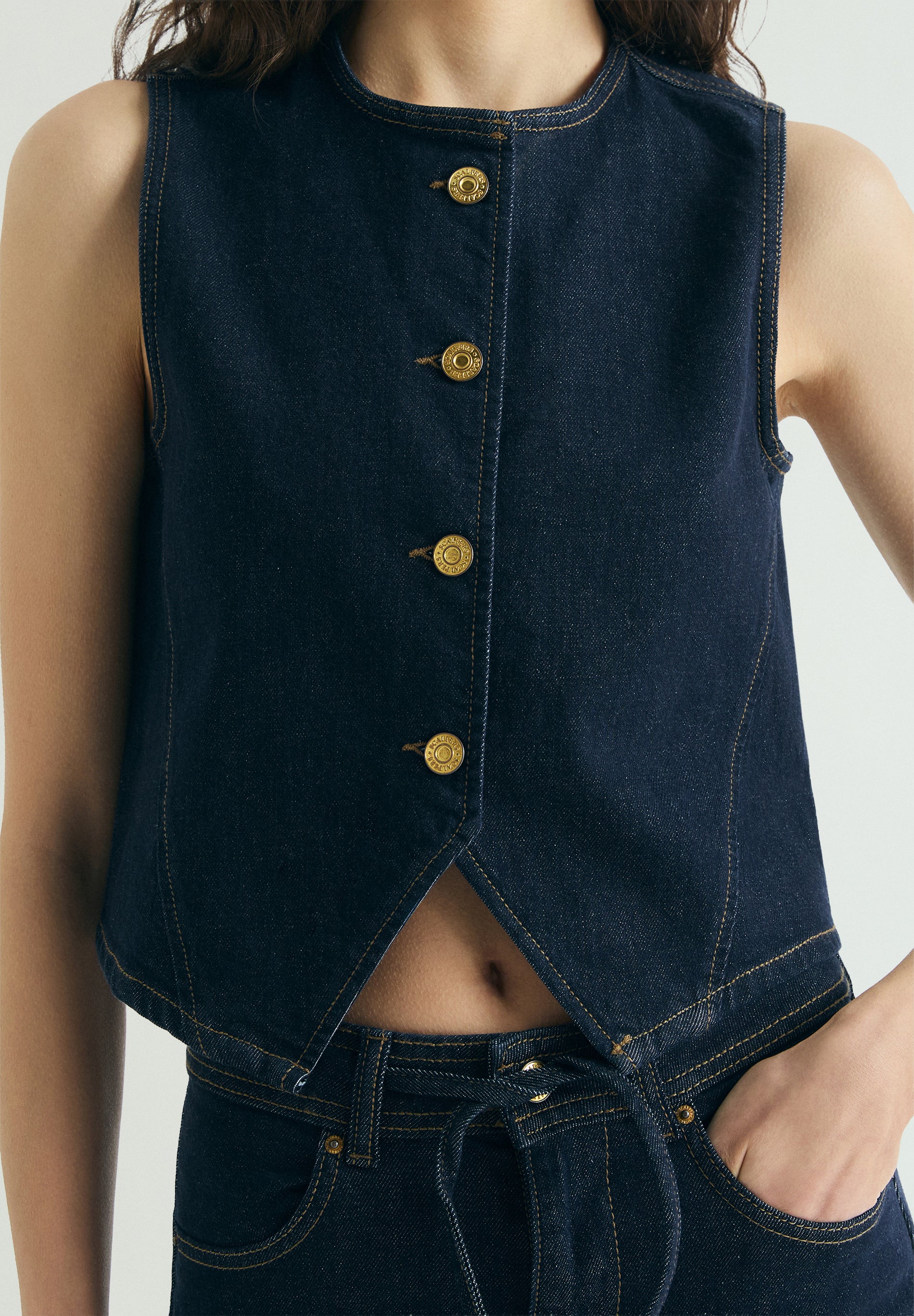 CHALECO DENIM CROPPED - Image 6