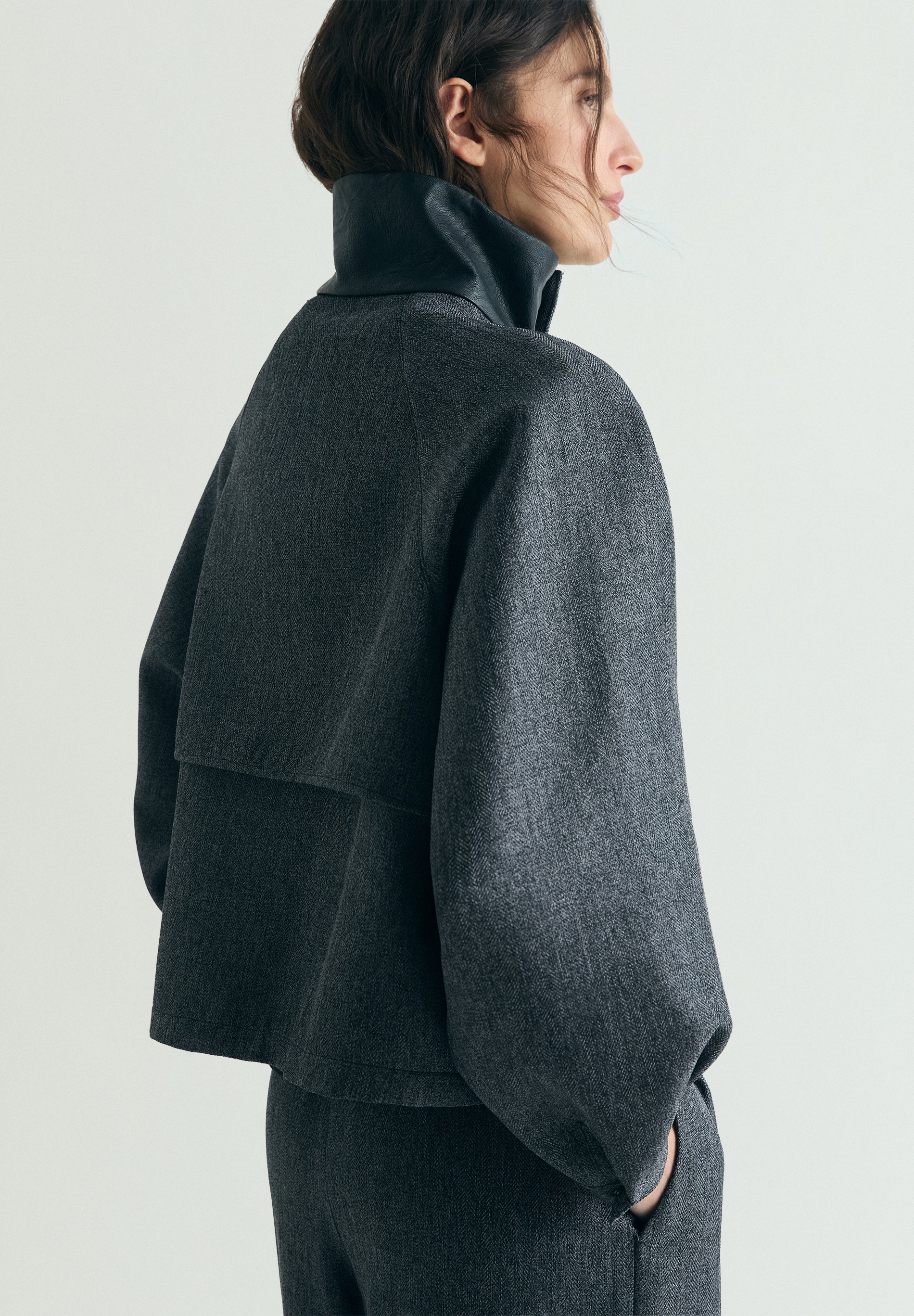 CHAQUETA BOMBER CUELLO CONTRASTE - Image 6